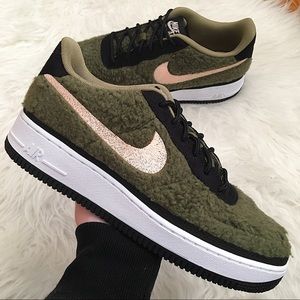 Nike Air Force 1 Women’s Sneakers